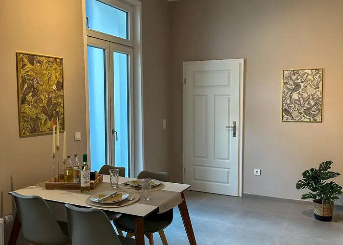 Uferresidenz - Altbau-juwel Mit Terrasse, Garten Und Wasserblick 公寓 奥尔登堡